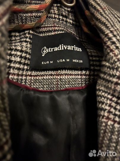 Пальто осеннее Stradivarius