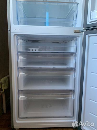 Холодильник haier