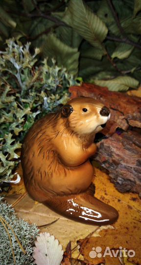 Бобр, бобёр статуэтка фарфоровая