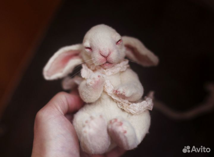 Игрушка белый кролик, подарок на Пасху