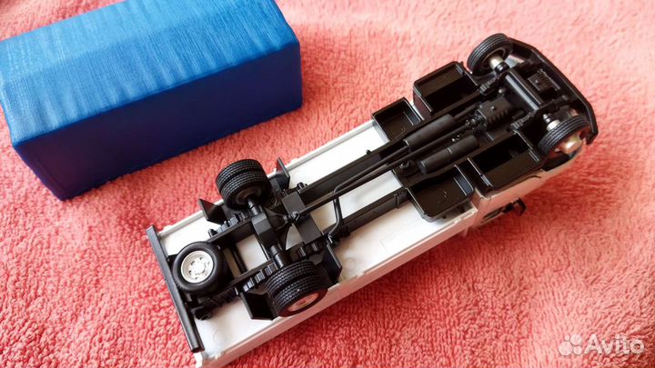 Модель ЗИЛ 5301 бычок