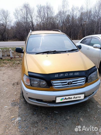 Toyota Ipsum 2.0 AT, 1998, 350 000 км