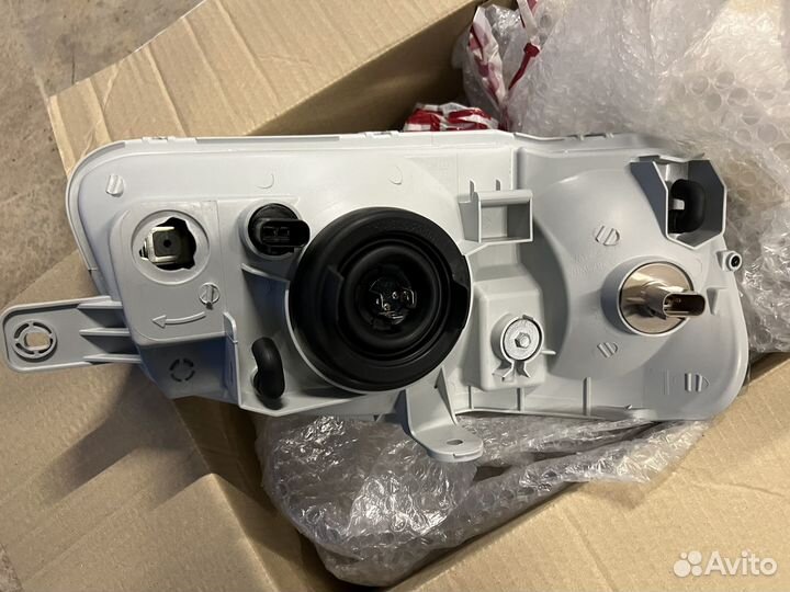 Левая фара на hyundai accent Тагаз(новая оригинал)