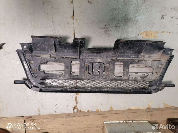Бампер Honda mobilio Spike