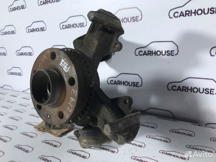 Кулак поворотный передний левый Audi A3 8L 1.6