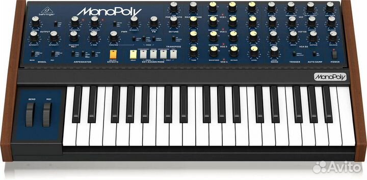 Аналоговый синтезатор Behringer monopoly