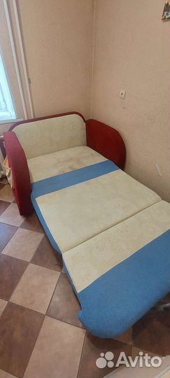 Детский диван бу