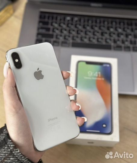 iPhone X, 256 ГБ