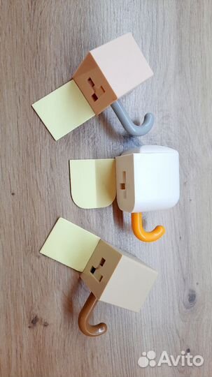 Крючки самоклеющиеся детские