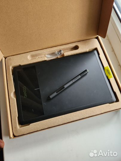 Графический планшет wacom bamboo