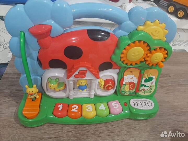 Развивающиеся игрушки пакетом