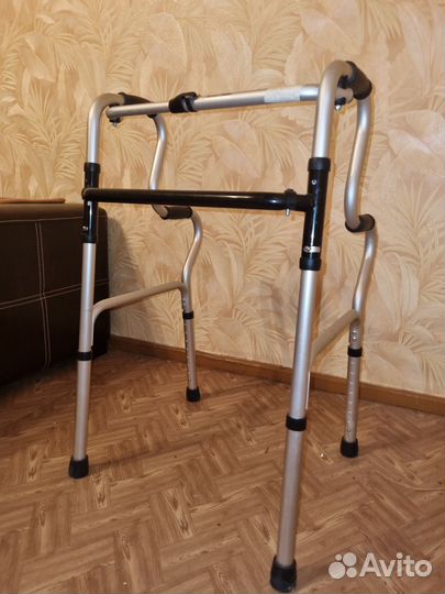 Ходунки для взрослых