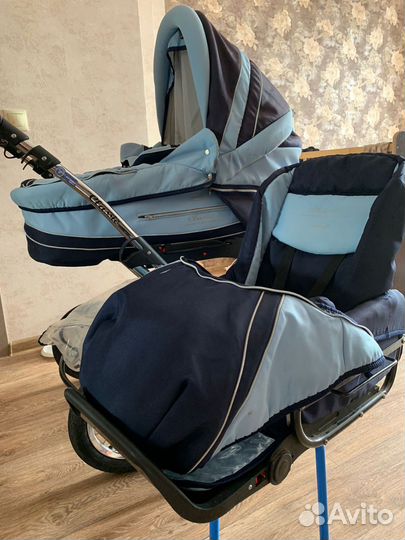 Детская коляска прогулочная