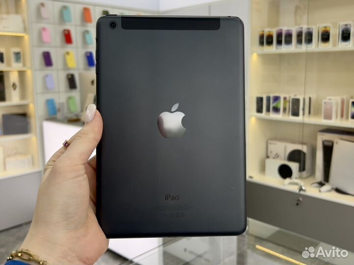 iPad 32Gb WiFi+Cellular