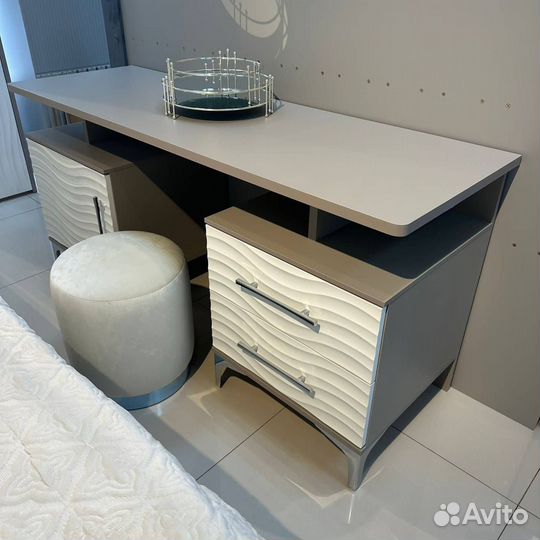 Современная спальня