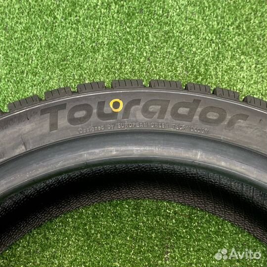 Tourador Ice Star TSW1 325/35 R22 и 285/40 R22 114