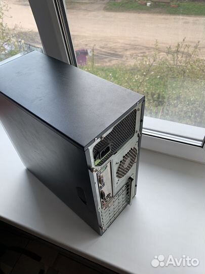 Компьютер средней комлектации