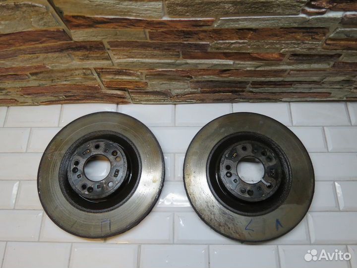 Диск тормозной передний Kia Quoris