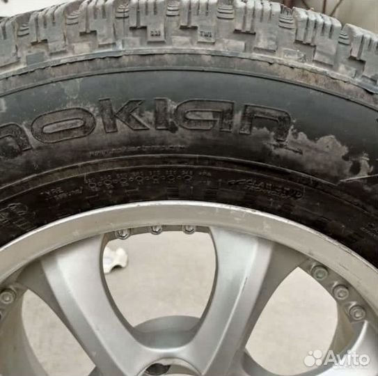 Nokian Tyres Hakkapeliitta R5 SUV 275/60 R18 117T