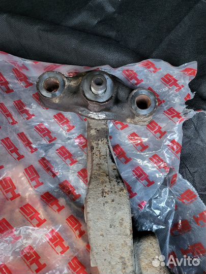 Рычаг передний нижний левый Mazda 6 (gh) 2011