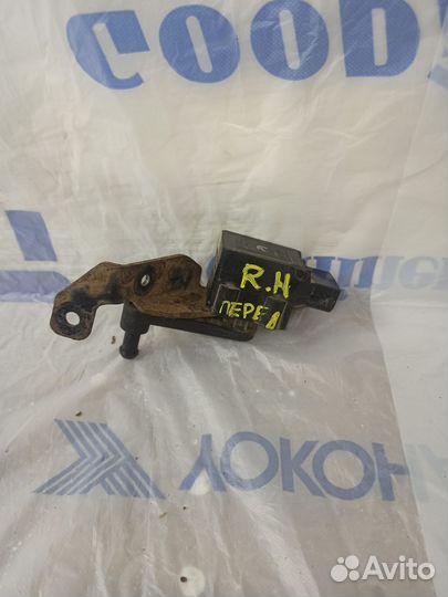 Датчик положения кузова перед RH Range Rover L322