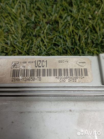 Электронный блок Ford Focus 1 хетчбек 5дв. 1.4