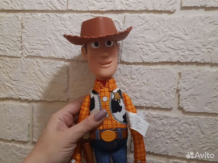 Шериф Вуди и его подружка