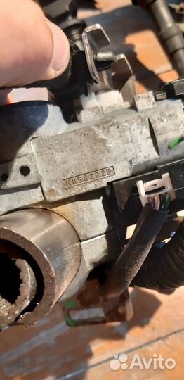 Замок зажигания Nissan Qashqai j10