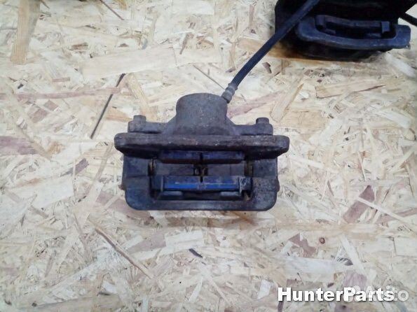 Суппорт задний левый Киа Соренто прайм