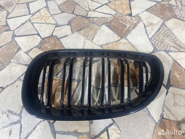Решетка радиатора Bmw 530I седан 3.0 (N52B30AF)