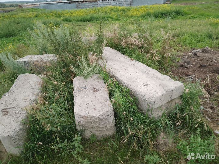 Фундаментный блок