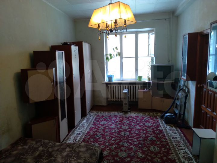 2-к. квартира, 52 м², 4/9 эт.