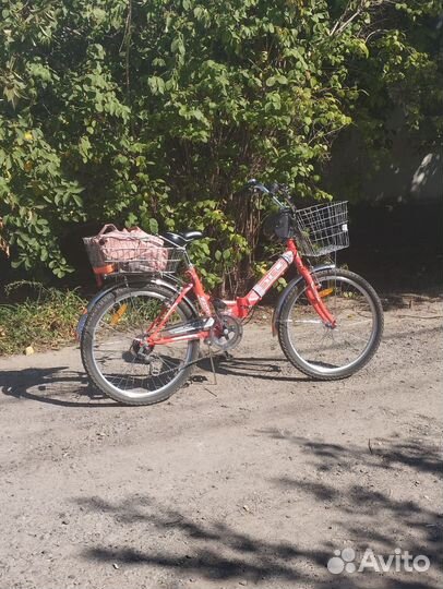 Велосипед Stells 750,24 колесо,6 скоростей