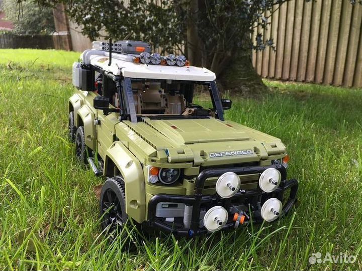 Конструктор LandRoverDefender топовый аналог lego