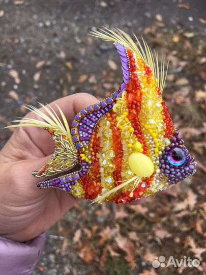 Брошь ручной работы