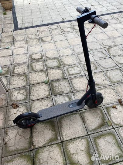 Электросамокат xiaomi mijia m365