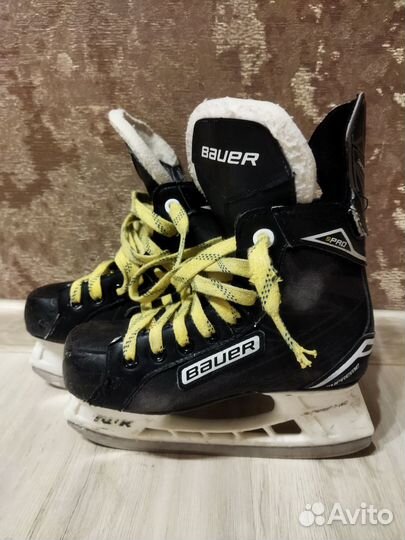 Хоккейные коньки bauer 33,5