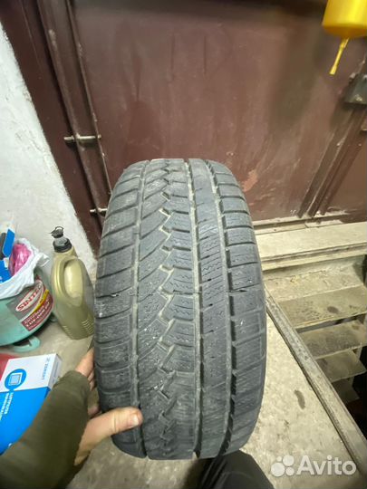 ONYX NY-AS687 225/50 R17