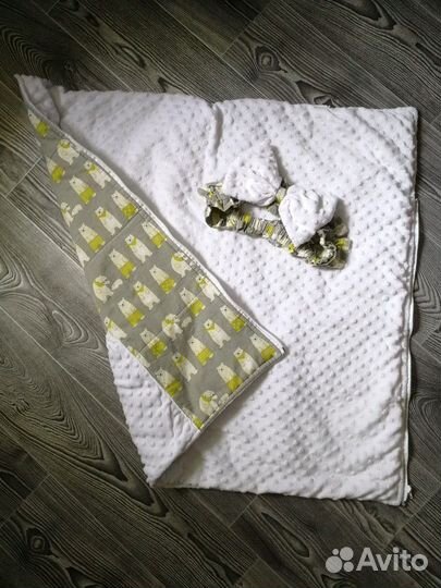 Теплый конверт на выписку