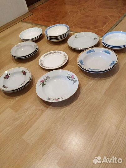 Тарелки новые из СССР для первых и вторых блюд