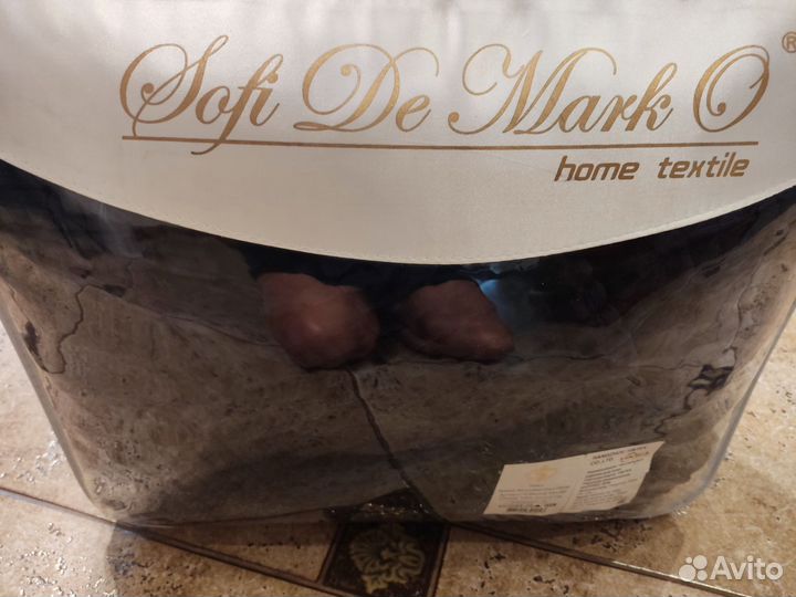 Плед новый Sofi De Mark O