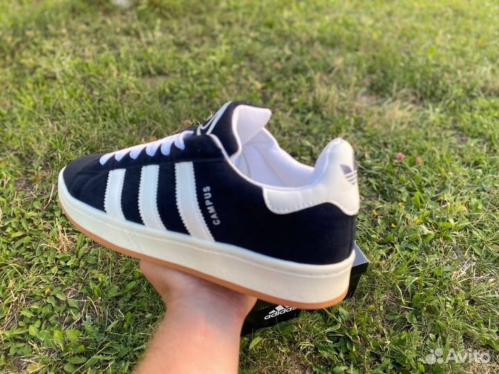 Adidas Campus 00s