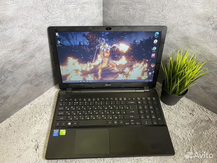 Мощный ноутбук Acer 2 видеокарты/SSD