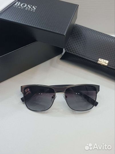 Солнцезащитные очки мужские Hugo Boss