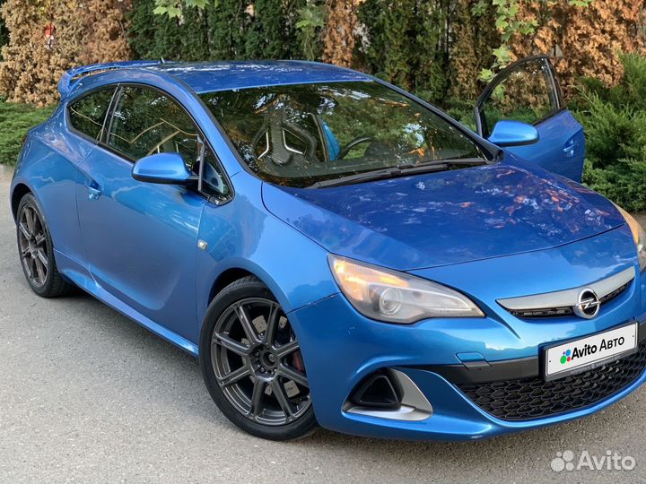 Opel Astra OPC 2.0 МТ, 2013, 80 000 км