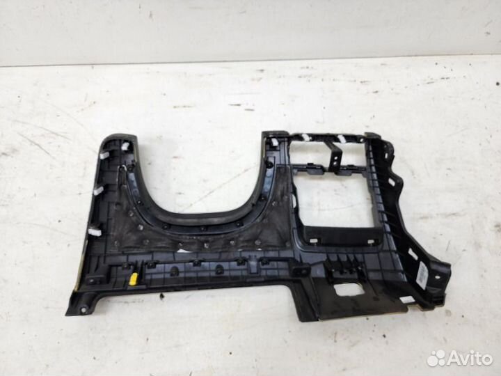 Накладка торпедо Kia K900 2019