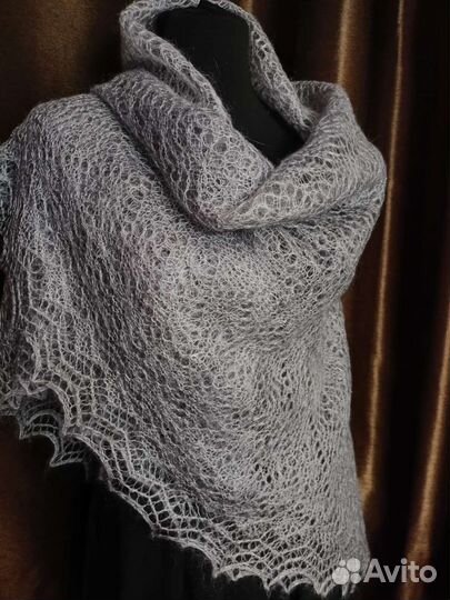 Пуховый платок шаль ручная работа