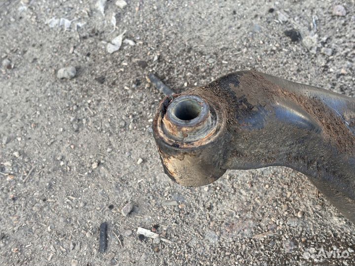 Подрамник передний Nissan Primera P11E