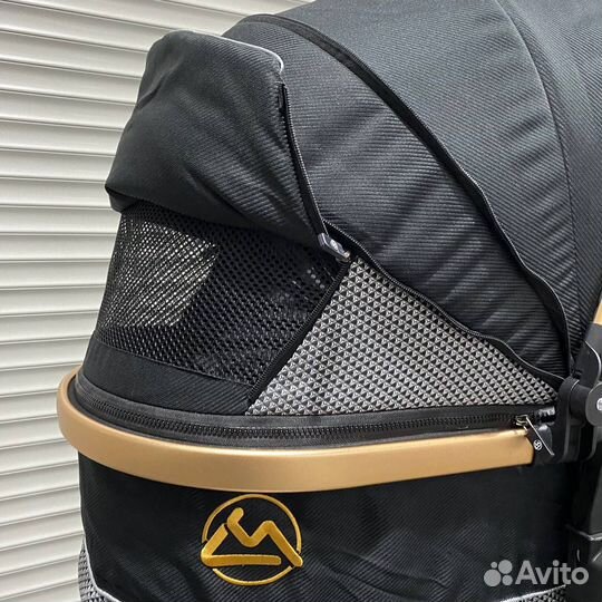 Коляска новая