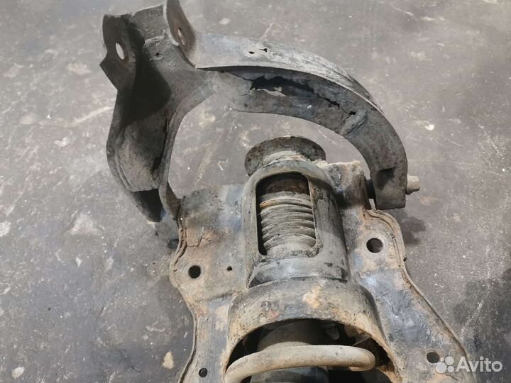 Стойка задняя Hyundai XG Grandeur 2.5 V6 G6BV